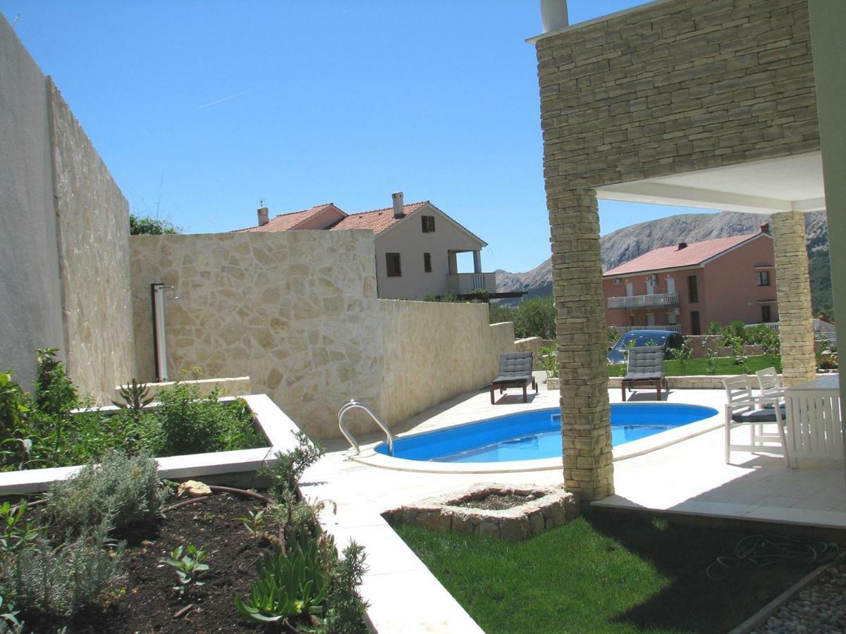 House Sunny Rock Baska Villa Bagian luar foto