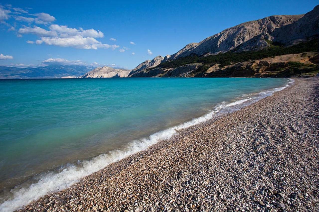 House Sunny Rock Baska Villa Bagian luar foto